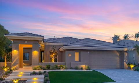 105 Aventura St, Las Vegas, NV 89144
