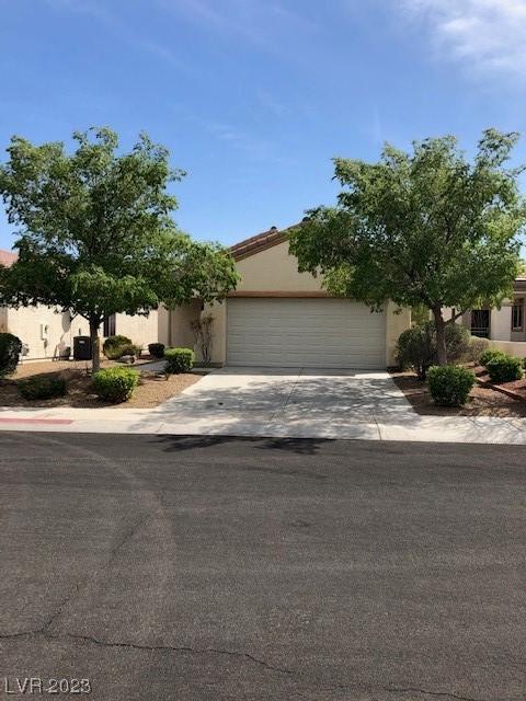 1722 Black Fox Canyon Rd, Henderson, NV 89052
