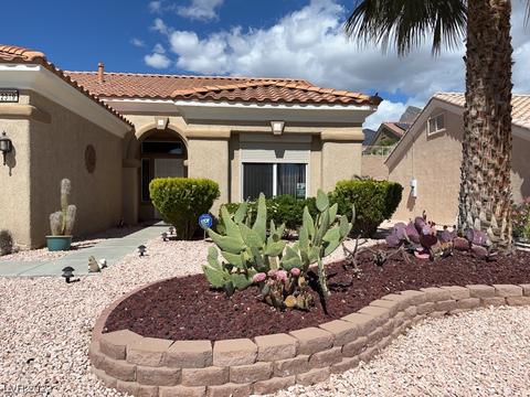 2349 Hot River St, Las Vegas, NV 89134