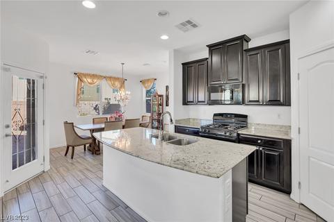 7728 Eastham Bay Ave, Las Vegas, NV 89179