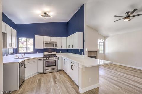 1405 S Nellis Blvd #2004, Las Vegas, NV 89104