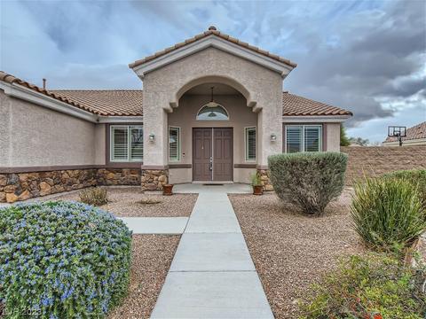 6471 Bluff Dwellers Ave, Las Vegas, NV 89131
