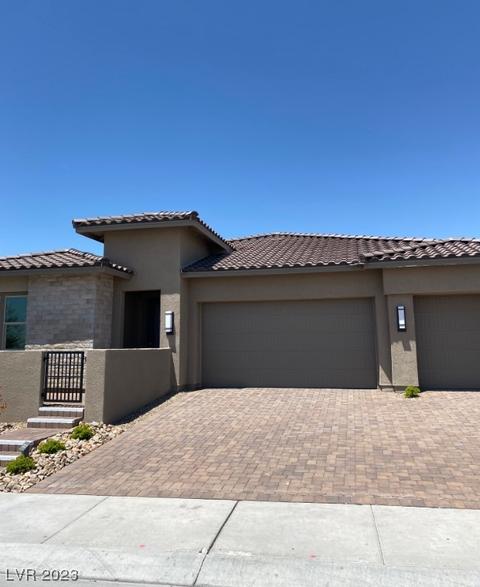 169 Vista Balla Ave, Las Vegas, NV 89138