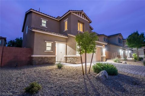 7703 Pyrenees Park Dr, Las Vegas, NV 89113