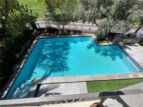 1353 Fox Acres Dr, Las Vegas, NV 89134