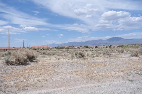 2440 E Dapple St, Pahrump, NV 89048