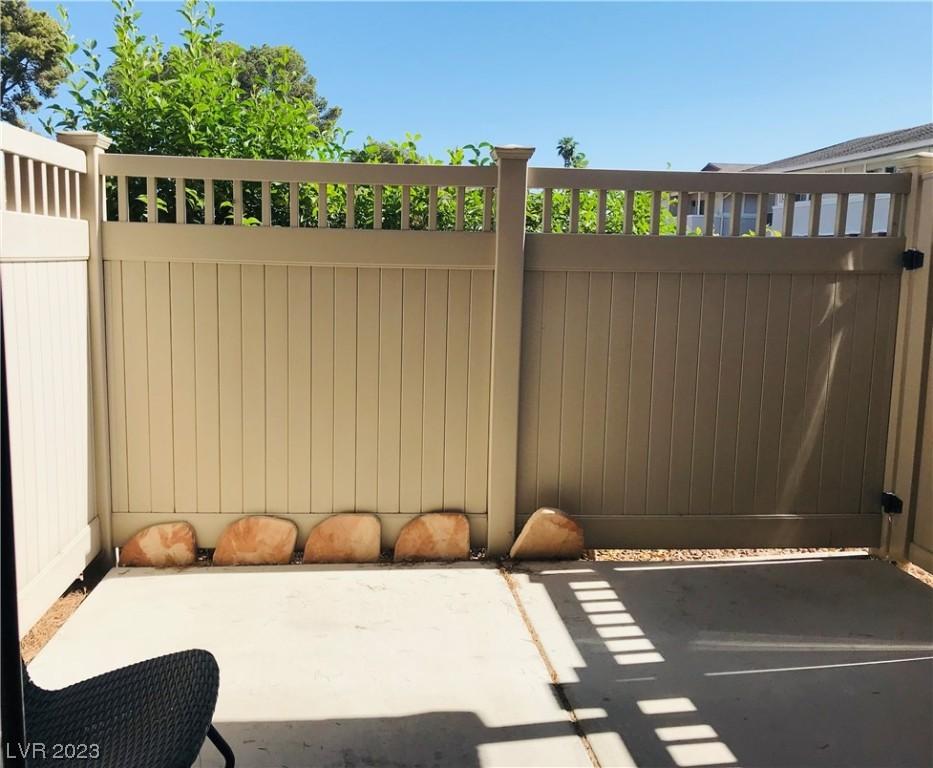  2878 Loveland Dr #2203, Las Vegas, NV 89109 photo 17