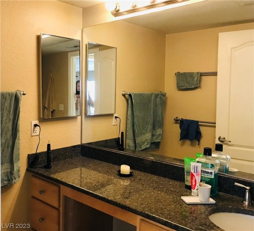  2878 Loveland Dr #2203, Las Vegas, NV 89109 photo 15