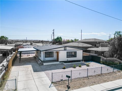 5839 Willard St, Las Vegas, NV 89122