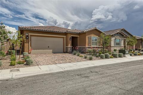668 Longfeather St, Henderson, NV 89011