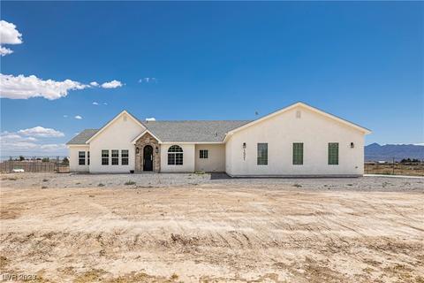 1521 E Deerskin St, Pahrump, NV 89048