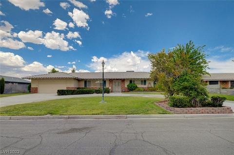4372 Ridgecrest Dr, Las Vegas, NV 89121