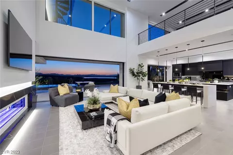 20 Rainbow Point Pl, Henderson, NV 89011