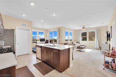 11290 Hidden Peak Ave #205, Las Vegas, NV 89135
