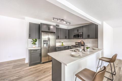 512 Bowman Ave, Las Vegas, NV 89106