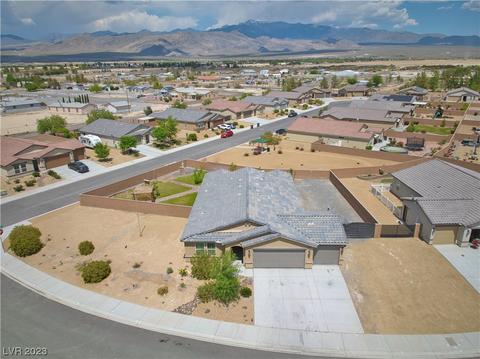 3892 E Kenosha Way, Pahrump, NV 89061