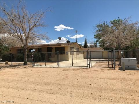 33 Cheyenne Rd, Cal Nev Ari, NV 89039
