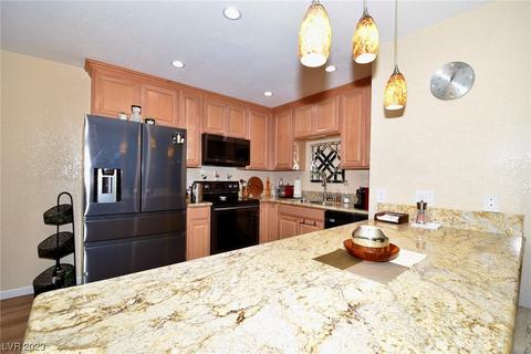 2709 Beaver Creek Ct #201, Las Vegas, NV 89117