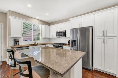 10630 Thor Mountain Ln, Las Vegas, NV 89166