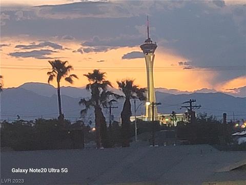 3152 S Eastern Ave #32, Las Vegas, NV 89169