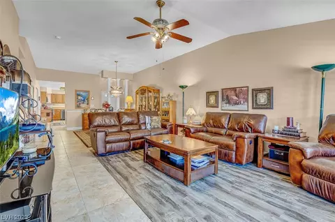 5428 Cove Point Dr, Las Vegas, NV 89130
