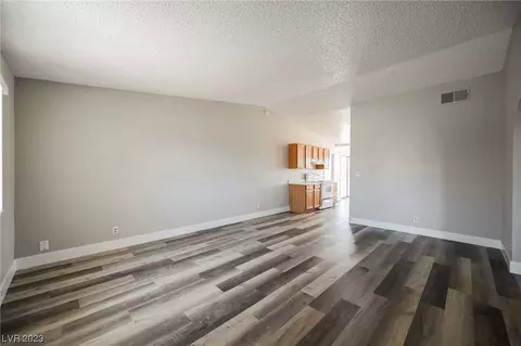 1822 Maricopa Dr, Laughlin, NV 89029 photo 6