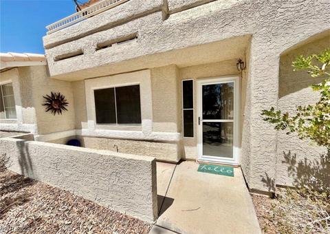 2205 Camel Mesa Dr, Laughlin, NV 89029