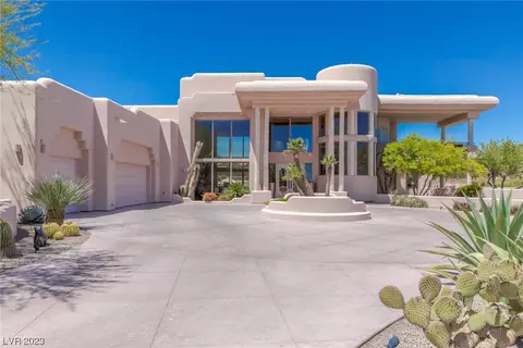 9880 Elkhorn Rd, Las Vegas, NV 89149