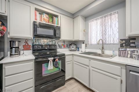 2240 Highpointe Dr #203, Laughlin, NV 89029 photo 14