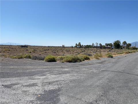 2031 Meier Dr, Pahrump, NV 89048