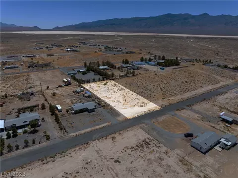 2181 E Bennet St, Pahrump, NV 89048