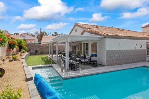 8321 Dorado Bay Ct, Las Vegas, NV 89128