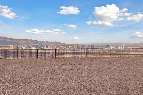 12 Twisted Rock Ct, Henderson, NV 89012