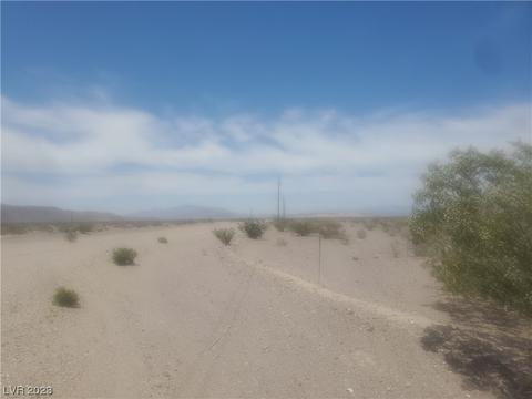 2819 N Wagon Ct, Amargosa Valley, NV 89020
