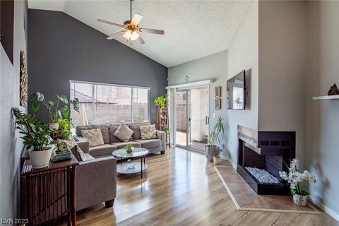 6525 Old Oxford Ave, Las Vegas, NV 89108