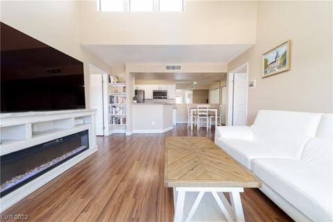 5166 S Jones Blvd #208, Las Vegas, NV 89118