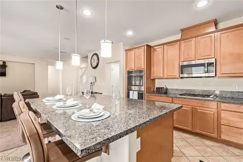 6536 Claystone Creek Ct, North Las Vegas, NV 89084
