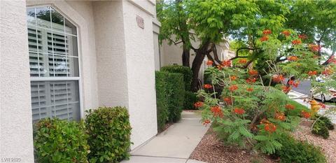 1005 Academy Dr, Las Vegas, NV 89145