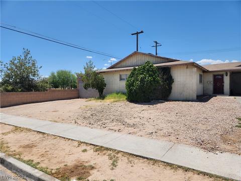5477 Sir Monahan St, Las Vegas, NV 89119