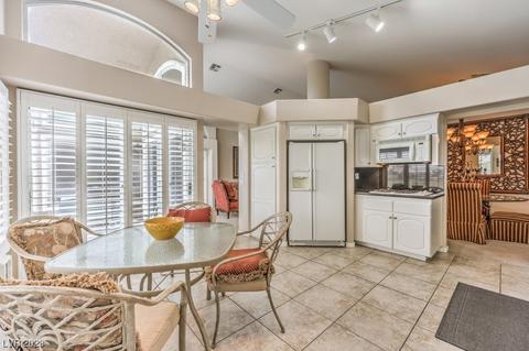 2145 Eaglepath Cir, Henderson, NV 89074 photo 11
