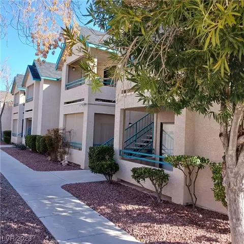 5211 Lindell Rd #207, Las Vegas, NV 89118