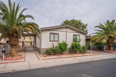 3323 Cape Cod Dr, Las Vegas, NV 89122