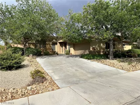 12 Eagle Chase Ct, Henderson, NV 89052