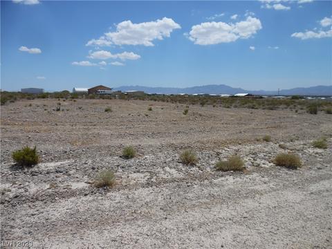 1241 E Croyden Pl, Pahrump, NV 89060