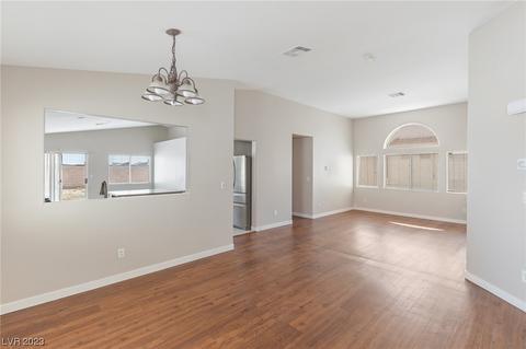 323 River Glider Ave, North Las Vegas, NV 89084