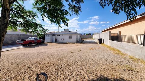 1424 Lawry Ave, Las Vegas, NV 89106