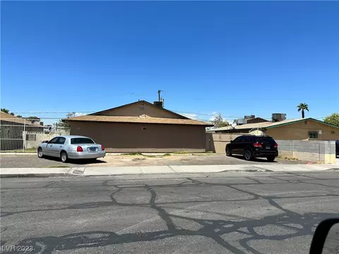 2237 Belmont St, North Las Vegas, NV 89030
