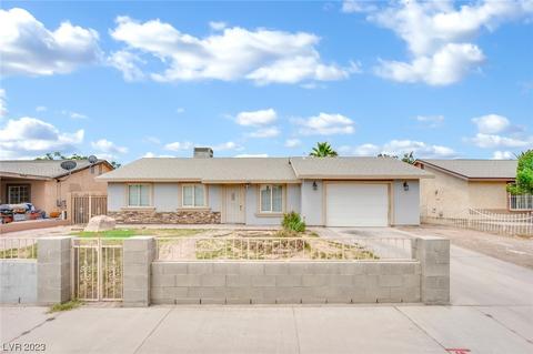 112 Palisade Ave, Las Vegas, NV 89110