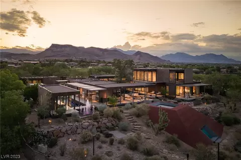 7 Painted Feather Way, Las Vegas, NV 89135