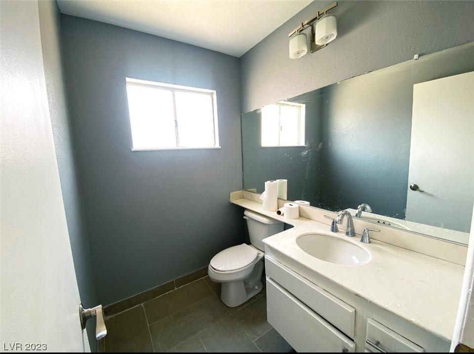  1938 Casey Dr, Las Vegas, NV 89119 photo 7